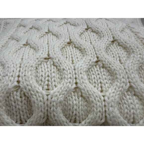 GAP Sweater Womens Cream Cable Knit Crew Neck Fishermans Chunky Preppy Medium - Picture 4 of 9